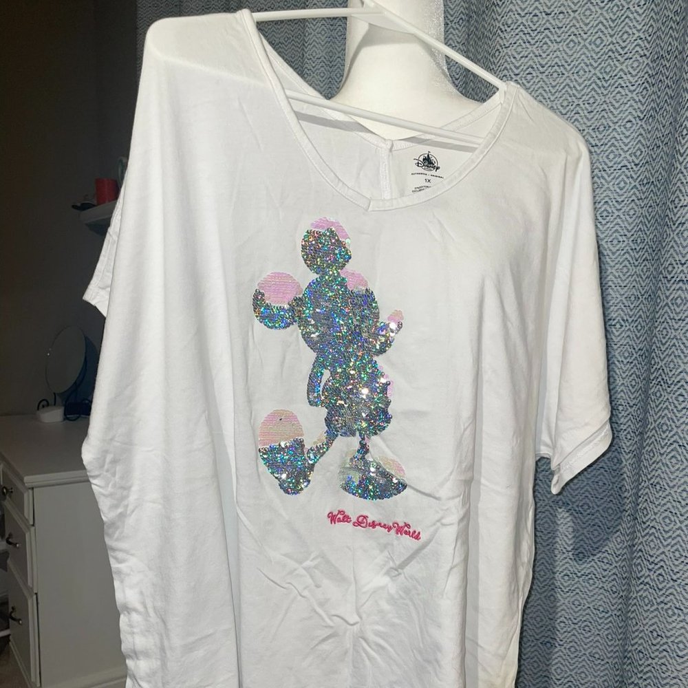 Disney Tee Plus Size/ White With Sequence And Shi… - image 1